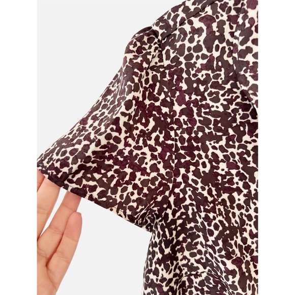 Ann Taylor Animal Print Blouse / Shirt size 10 - Picture 2 of 7